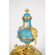 Pendule style Louis XVI bronze doré et porcelaine style Sèvres